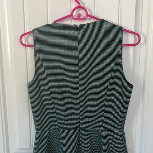 GAL MEETS GLAM COLLECTION DRESS SZ 2 GREEN - Picture 5 of 5